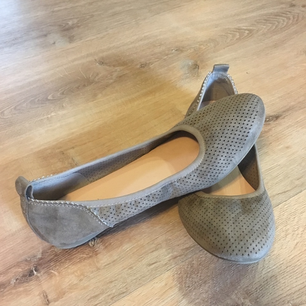 X Appeal ballet flats size 7